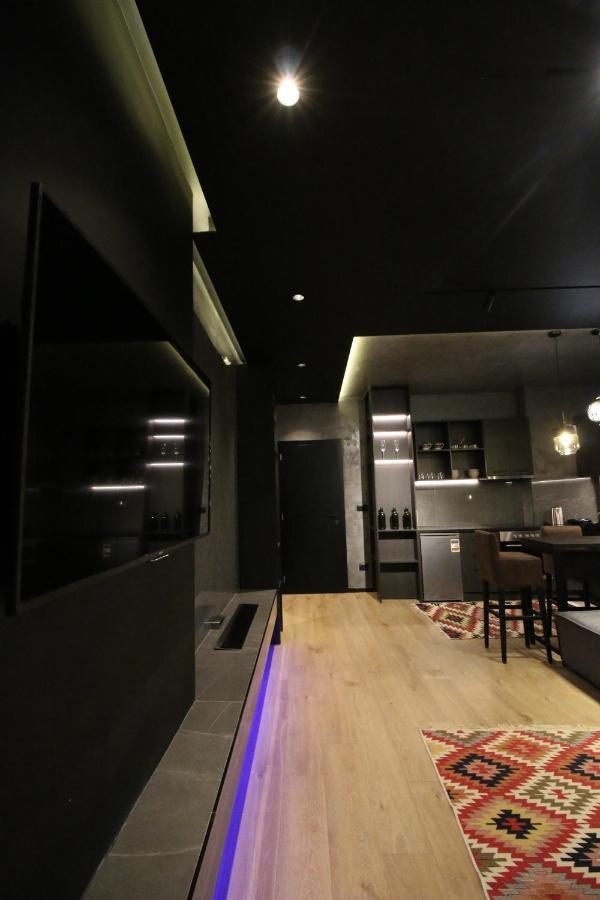 King'S Apartment Корча Екстер'єр фото