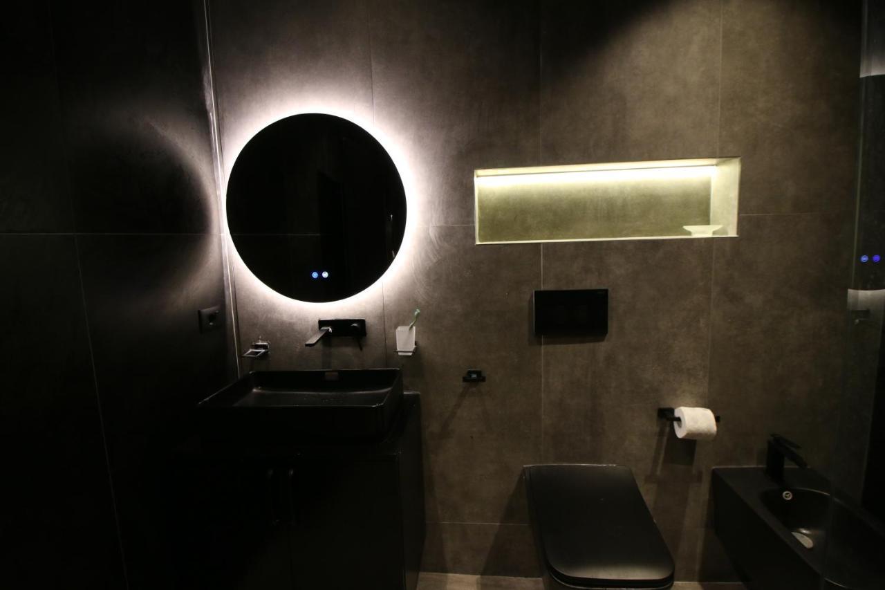 King'S Apartment Корча Екстер'єр фото